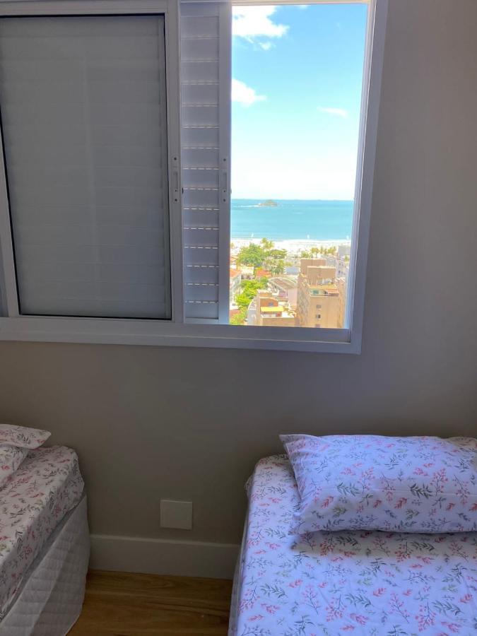Apto 15º Andar - Varanda Vista Mar - Enseada Apartment กัวรูจา ภายนอก รูปภาพ